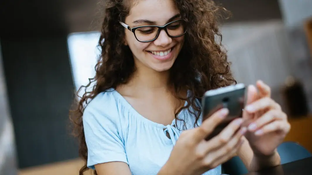 Zo blijf je in contact met Millennials en Generatie Z